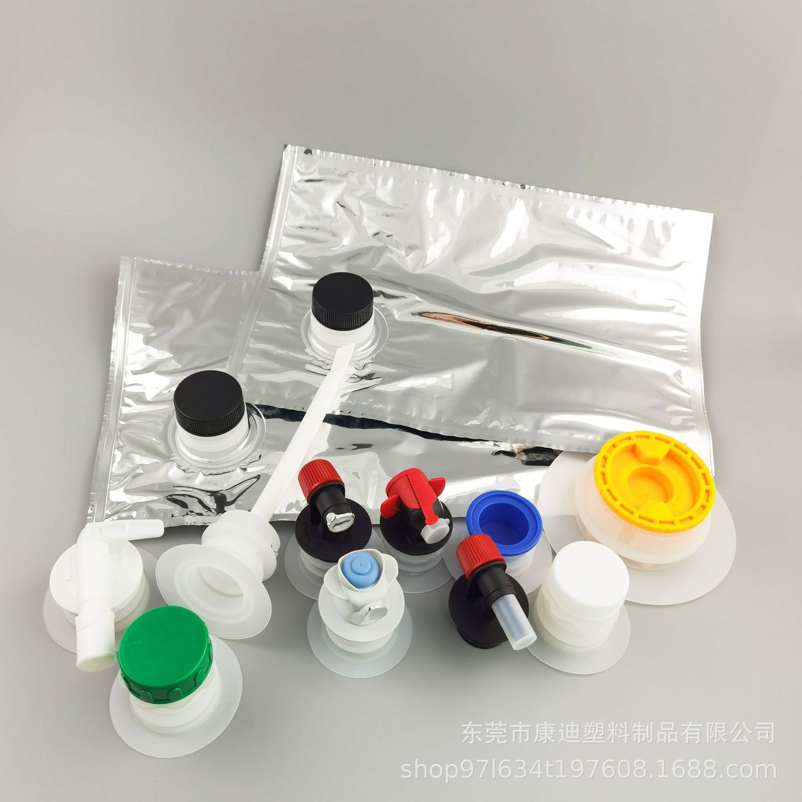 Custom Odor-Free PE Water-Film BIB Valve Pouches for Milk – 1–200 L, Transparent/Metallized/Aluminium