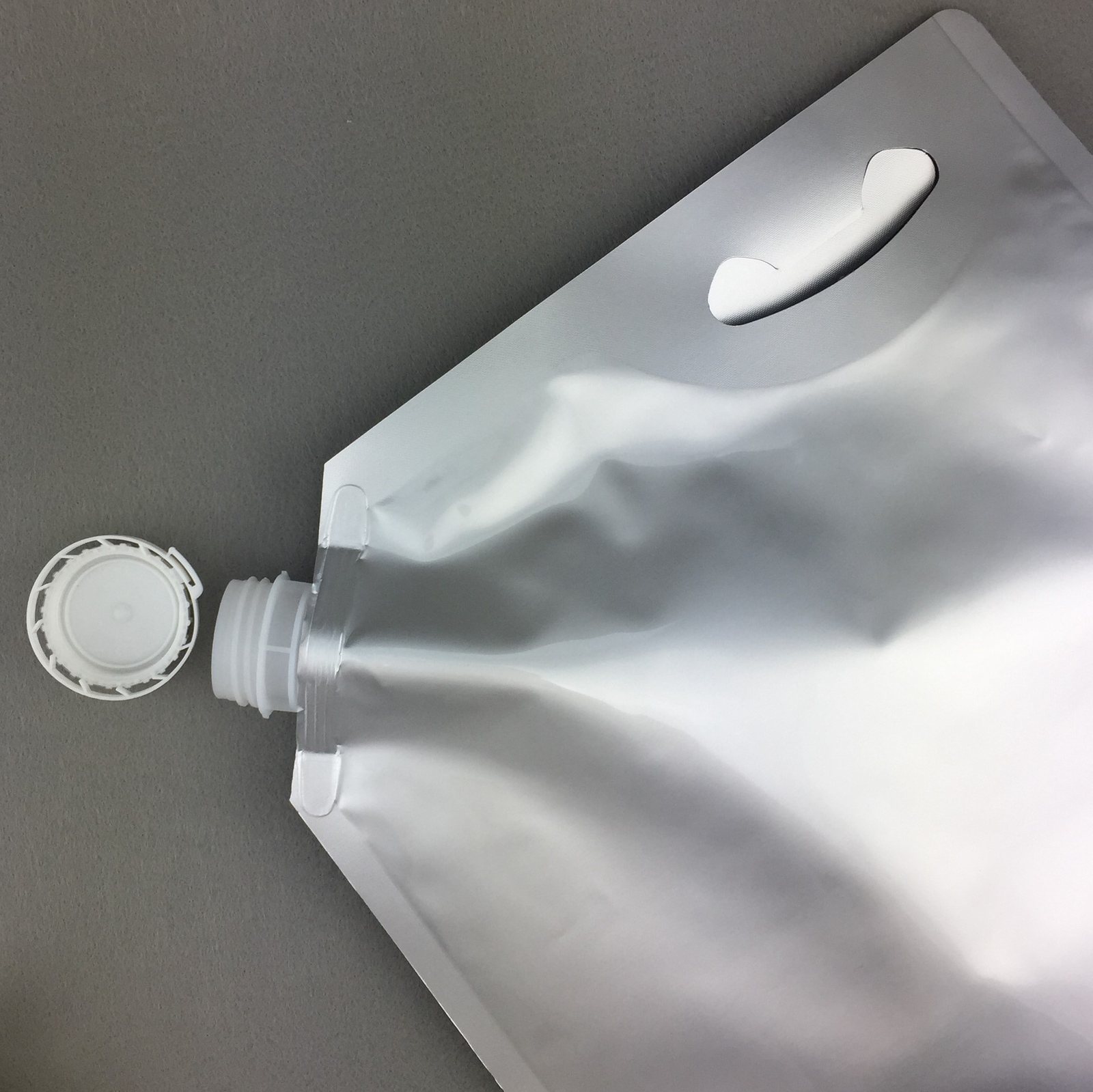 100ml–5L High-Barrier Aluminum Foil Spout Pouches for Concentrated Juice and Liquid Condiments