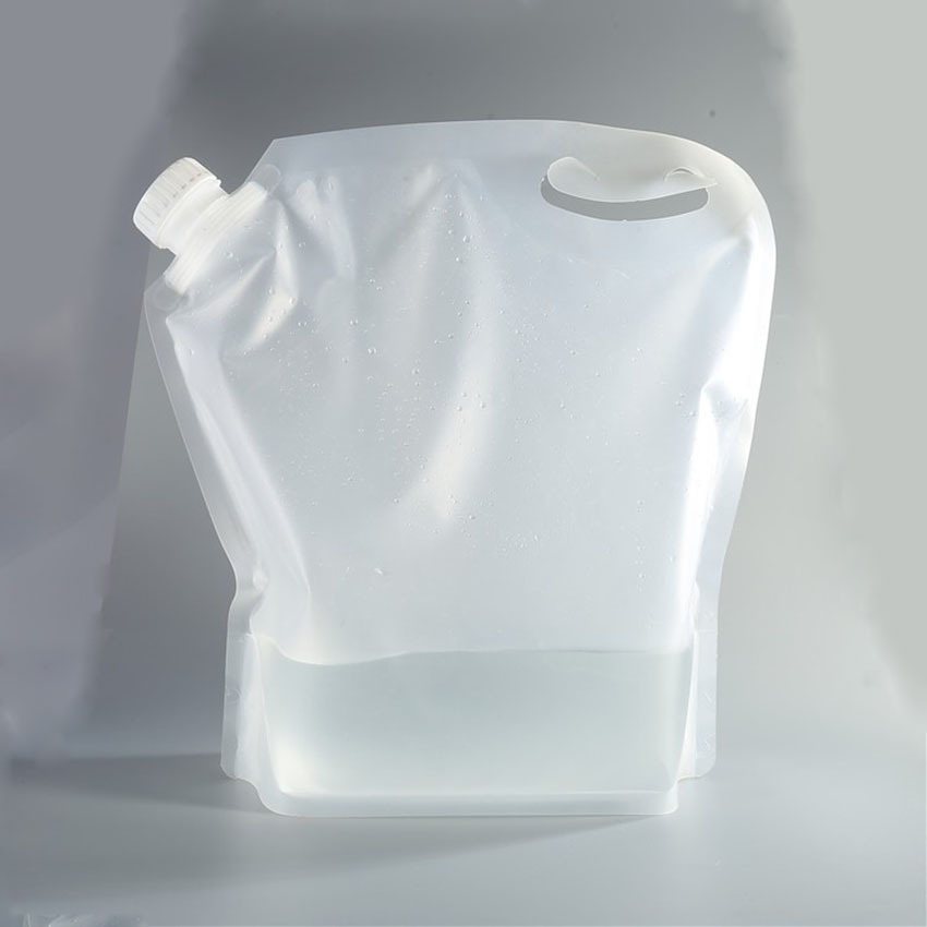 2L 手提双插底自立袋（蝶阀按压出液型）