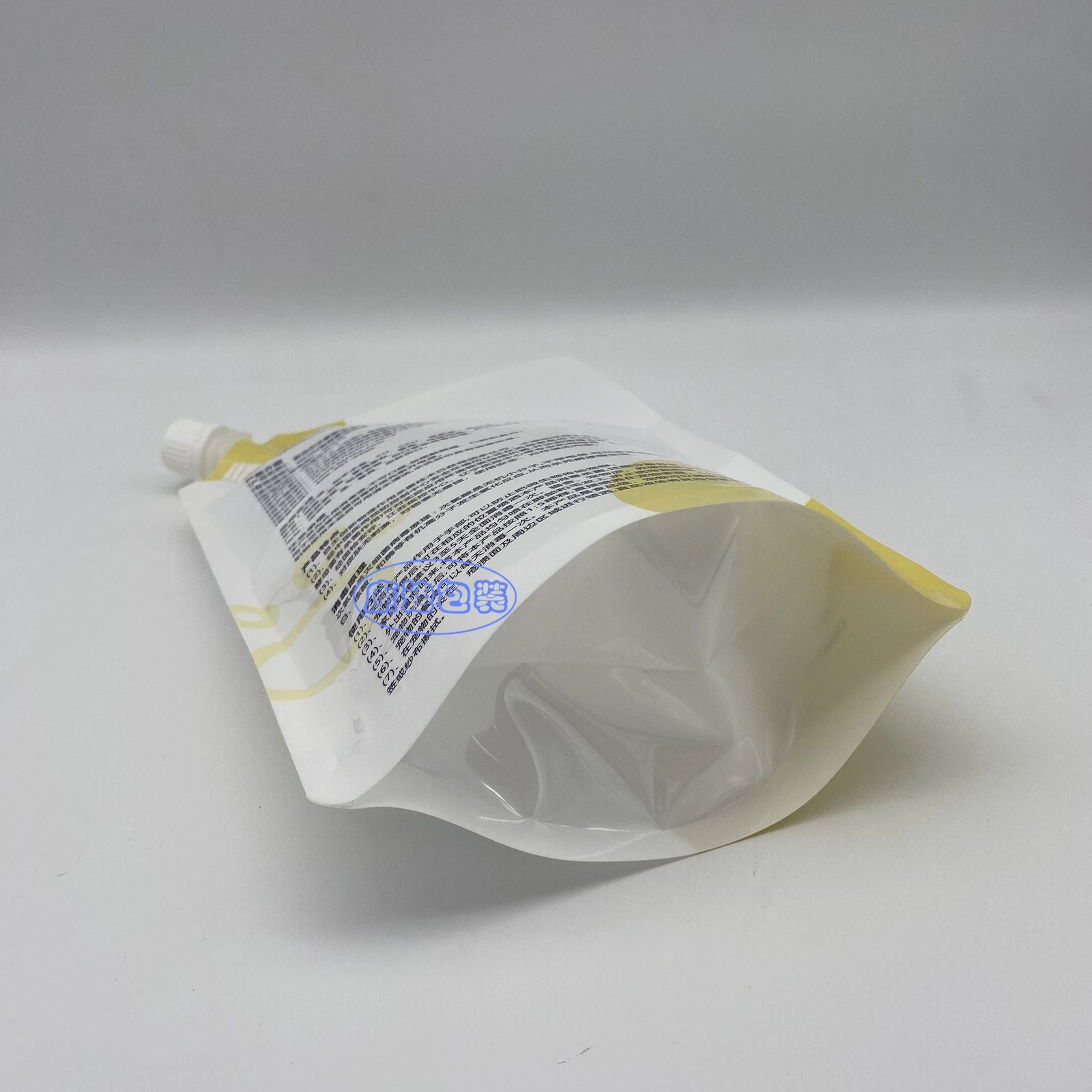 Automotive Wax Pouch — PET/PE Laminated Liquid Packaging Bag