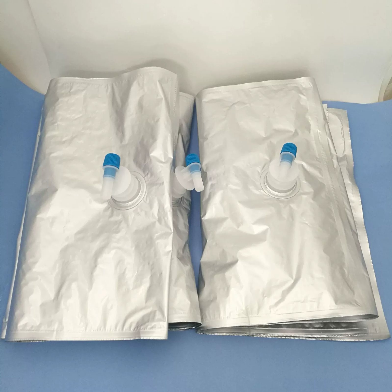 Automotive Windshield Washer Fluid Pouch (Glass Water Pouch)