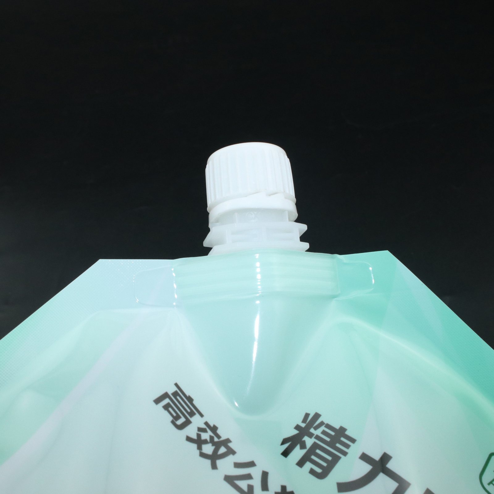 245g 豆浆八边封吸嘴袋|三层复合满版凹印