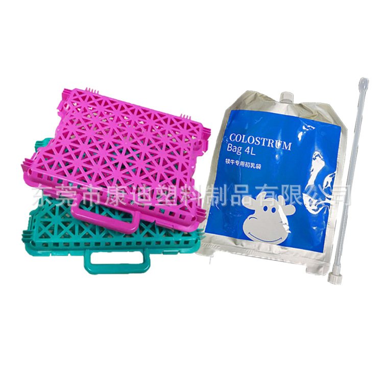 Hanging Calf Colostrum Feeding Pouch with Delivery Tube for Dairy Farms